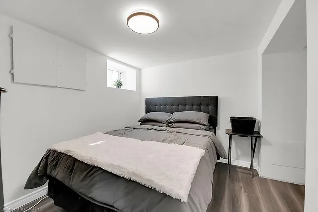 Additional image 28 of 515 Upper James St