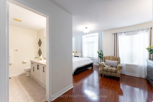 Additional image 25 of 8 Yellow Avens Blvd