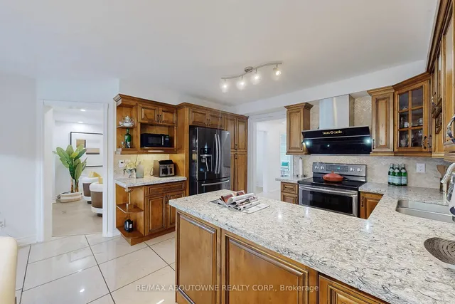 Additional image 14 of 1398 Winterbourne Dr