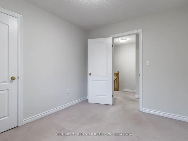 Additional image 30 of 95 Yellow Brick Rd