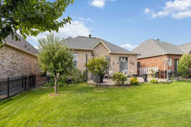 Additional image 25 of 39 Saint Hubert Dr