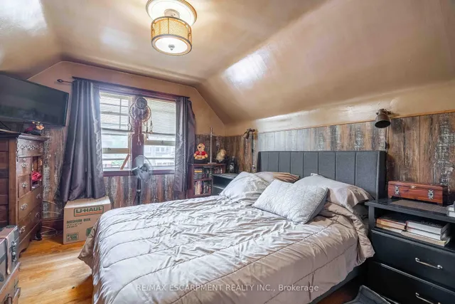 Additional image 14 of 228 Province St