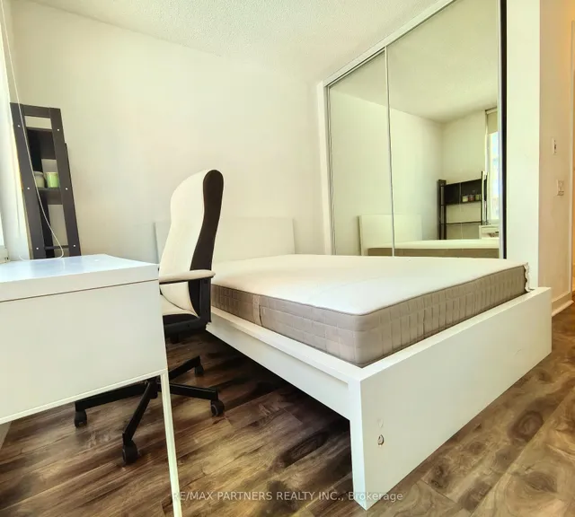 Additional image 6 of 85 Bloor St Unit 1202