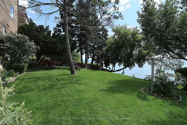 Additional image 28 of 2697 Lake Shore Blvd Unit 21