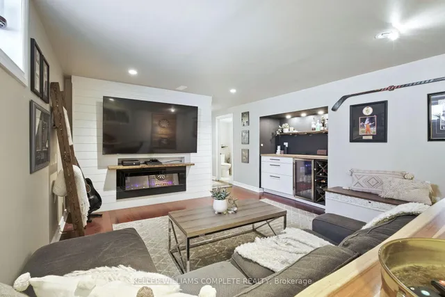 Additional image 18 of 136 West 24th St