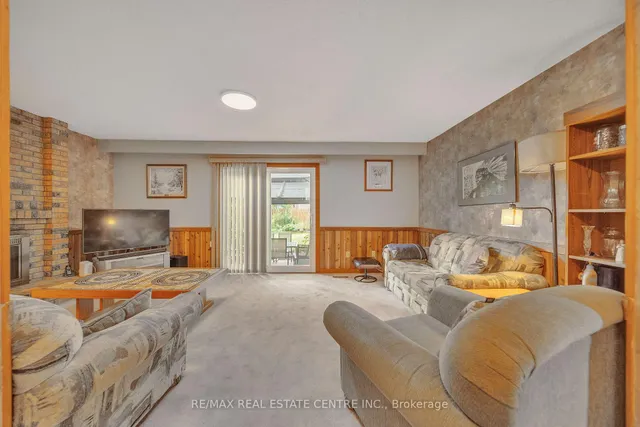 Additional image 38 of 54 Braidwood Lake Rd