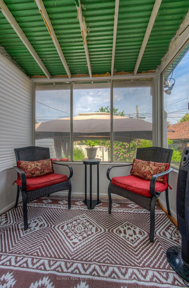 Additional image 19 of 14 Barons Ave