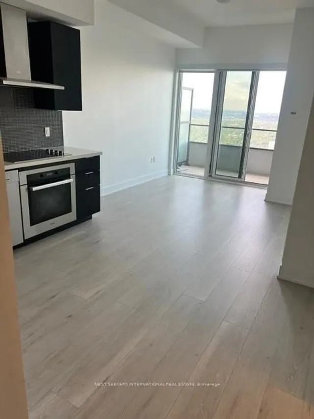 Additional image 4 of 30 Shore Breeze Dr Unit LPH 03A