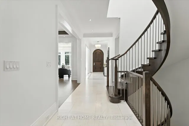 Additional image 13 of 392 Princess Ave