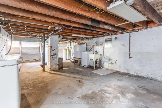 Additional image 18 of 572 Parkside Dr