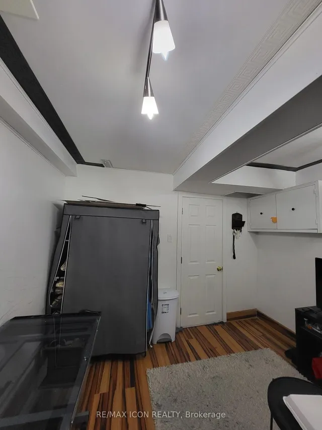 Additional image 4 of 351 Trudelle St
