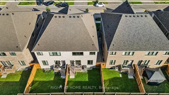 Additional image 46 of 471 Bergamot Ave