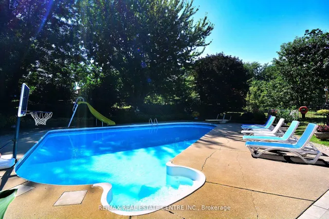 Additional image 10 of 17 Crescent Hill Dr