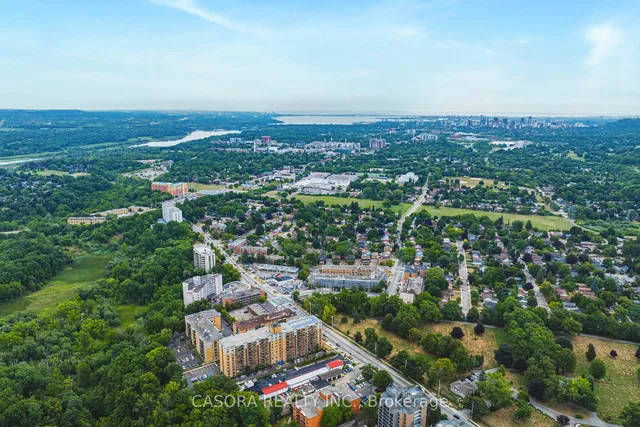 Additional image 23 of 1968 Main St Unit 707