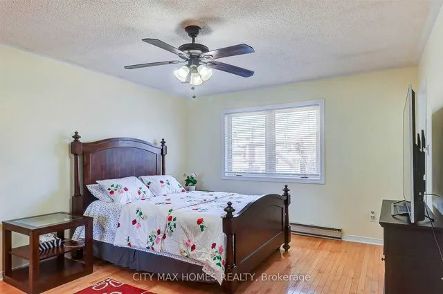 Additional image 10 of 4 Cranberry Cres