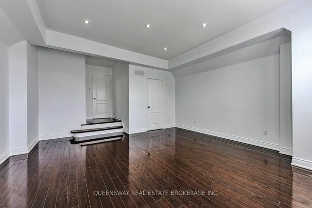 Additional image 30 of 12 Dandelion Rd