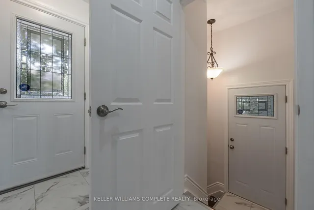 Additional image 24 of 1392 Royal Dr