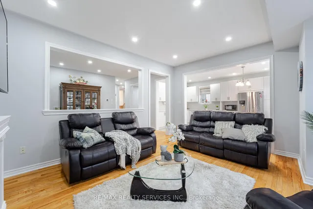 Additional image 20 of 27 Hardgate Cres