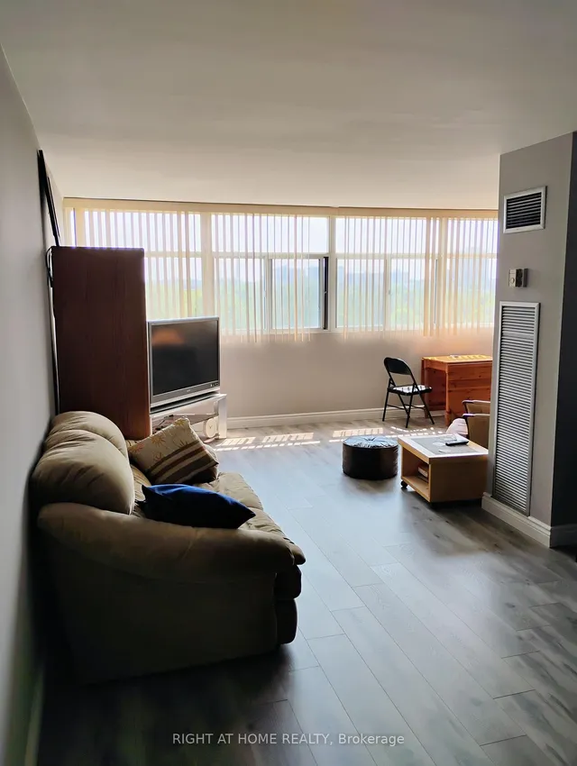 Additional image 8 of 100 Antibes Dr Unit 705