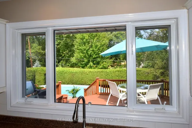 Additional image 14 of 219 Strathcona Dr