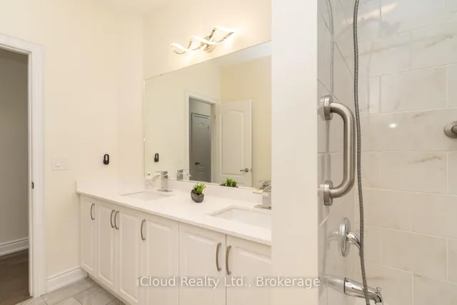 Additional image 38 of 792 Glenbrook Ave