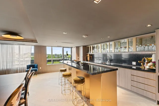 Additional image 22 of 395 Dundas St Unit 819