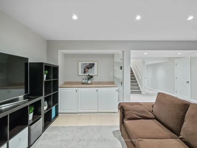 Additional image 36 of 334 Inman Hts