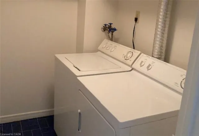 Additional image 18 of 65 Harbour Sq Unit 906