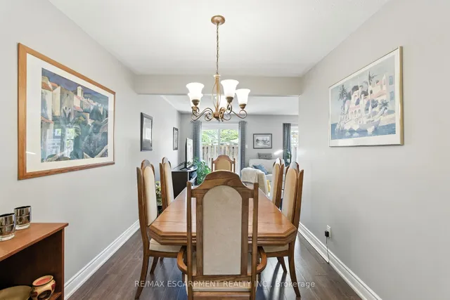 Additional image 12 of 2254 Upper Middle Rd Unit 3