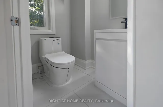 Additional image 11 of 381 East 23rd St