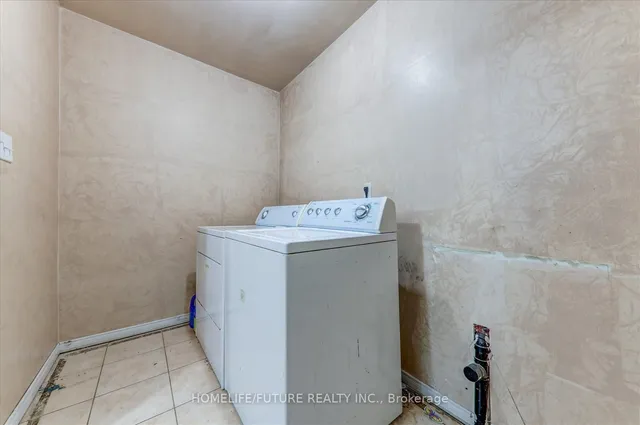 Additional image 17 of 69 Heatherdale Dr