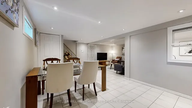 Additional image 35 of 30 Paperbirch Dr