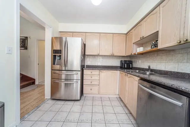 Additional image 13 of 85 Dandelion Rd