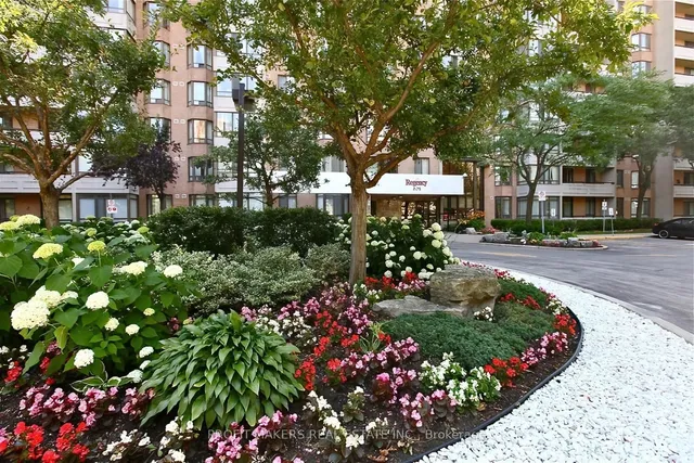 Additional image 3 of 5 Lisa St Unit 306