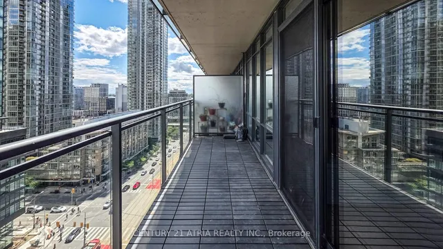 Additional image 15 of 4K Spadina Ave Unit 1708