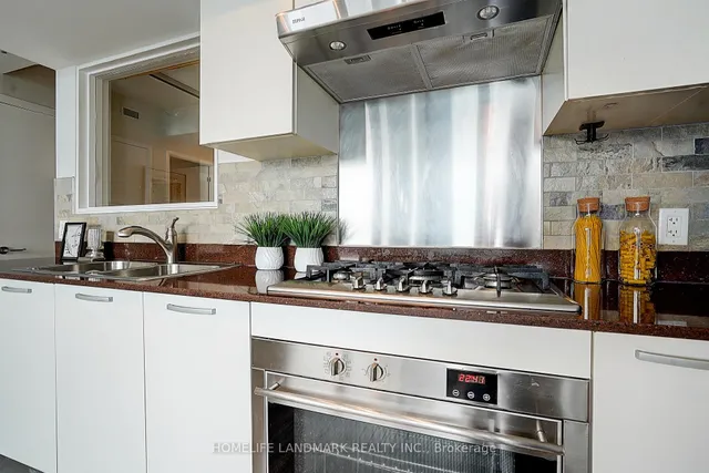 Additional image 22 of 375 King St Unit 3103