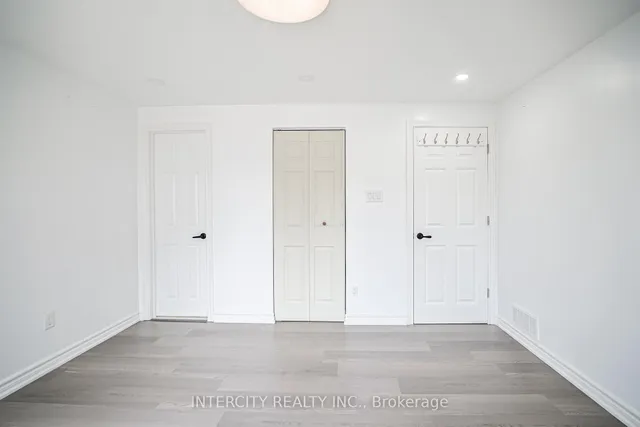 Additional image 16 of 24 Grovetree Pl