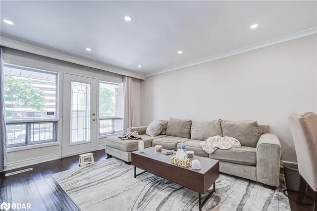 Additional image 7 of 108 Bowhill Cres