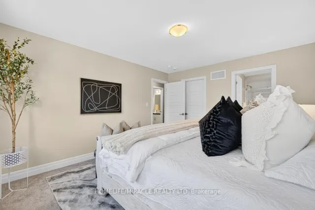 Additional image 32 of 1681 Sauble Crt