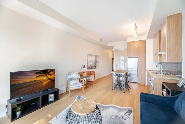 Additional image 16 of 20 John St Unit 920