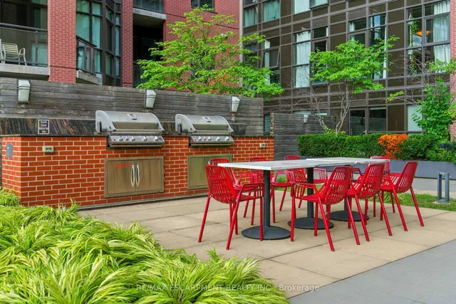 Additional image 31 of 118 King St Unit 523