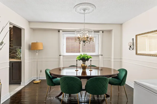 Additional image 18 of 100 Castlehill Rd