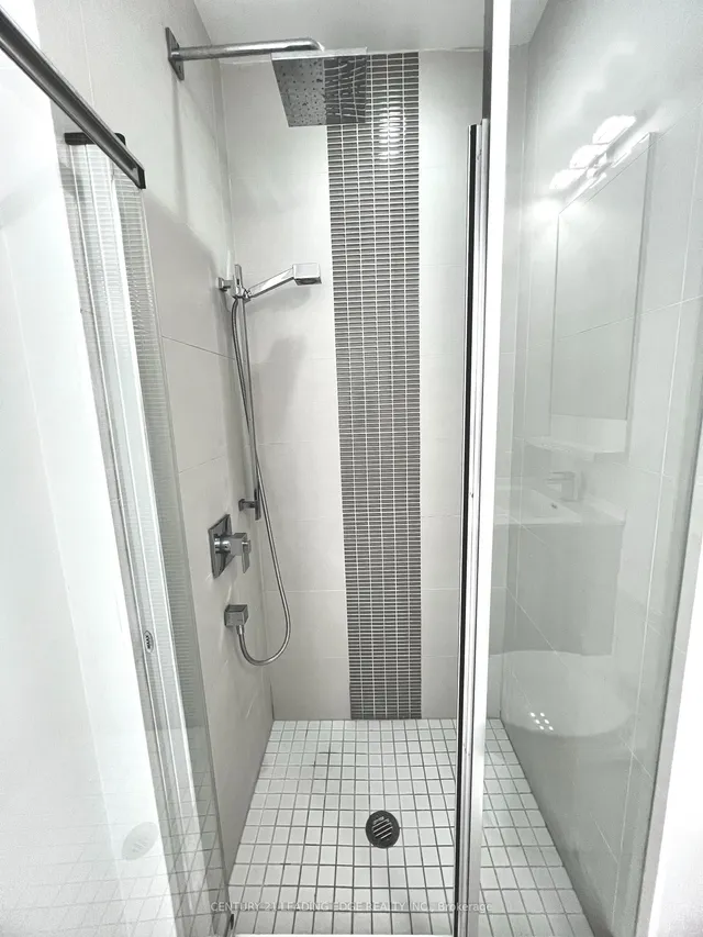 Additional image 7 of 28 AVONDALE Ave Unit 209