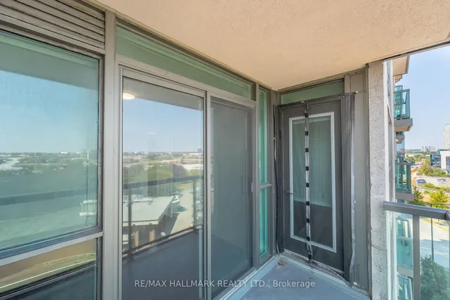 Additional image 29 of 68 Grangeway Ave Unit 909