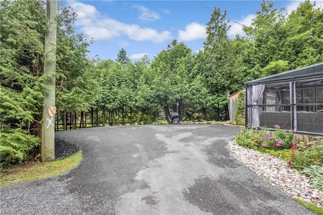 Additional image 6 of 1085 10th Concession Rd Unit 7