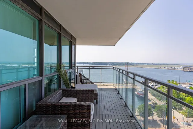 Additional image 36 of 410 Queens Quay Unit 1203