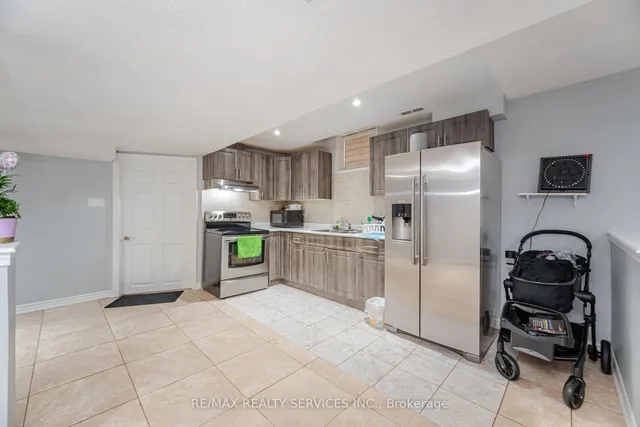 Additional image 41 of 27 Hardgate Cres