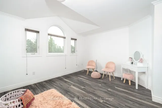 Additional image 30 of 14 SABLE Dr