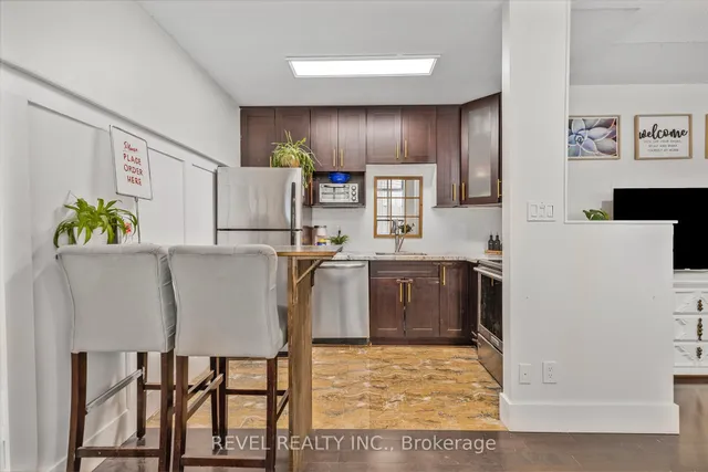 Additional image 12 of 36 James St Unit 803