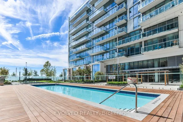 Additional image 19 of 29 Queens Quay Unit 110